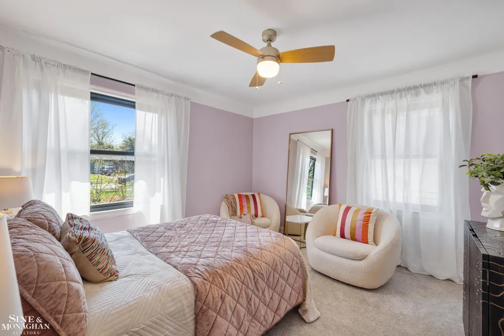 56 Hampton Road Village Of Grosse Pointe Shores City, MI 48236