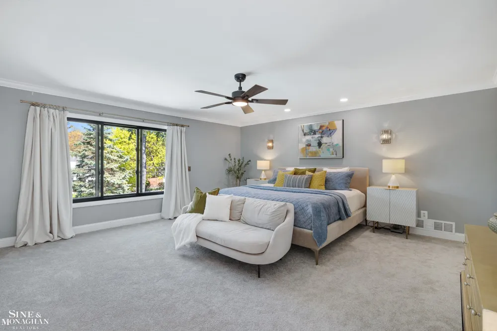 56 Hampton Road Village Of Grosse Pointe Shores City, MI 48236