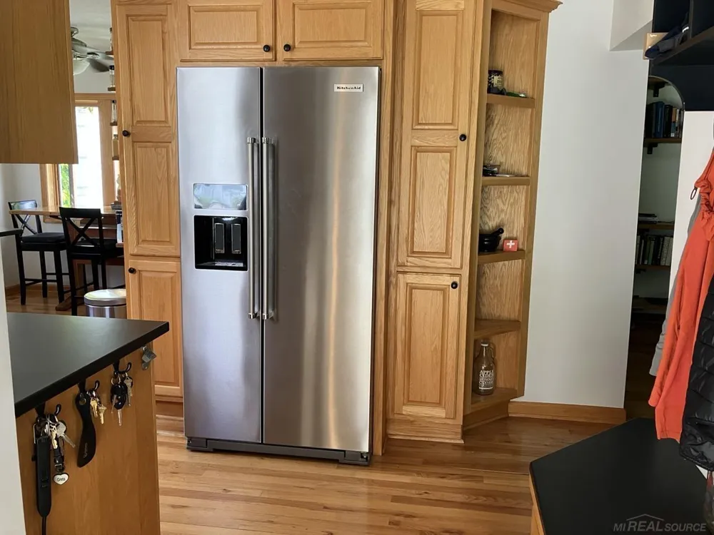 1180 NE Cramton Avenue Ada Township, MI 49301