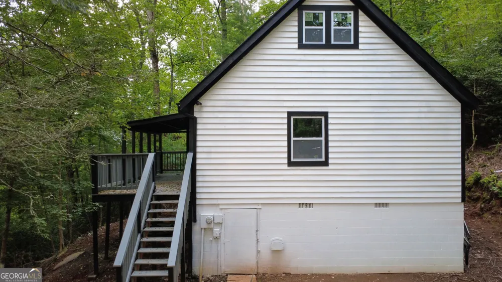 209 Ashley LN Dahlonega, GA 30533