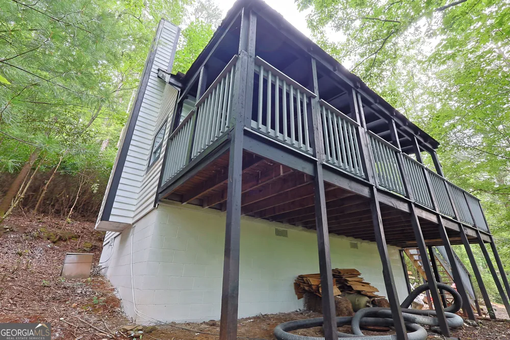 209 Ashley LN Dahlonega, GA 30533