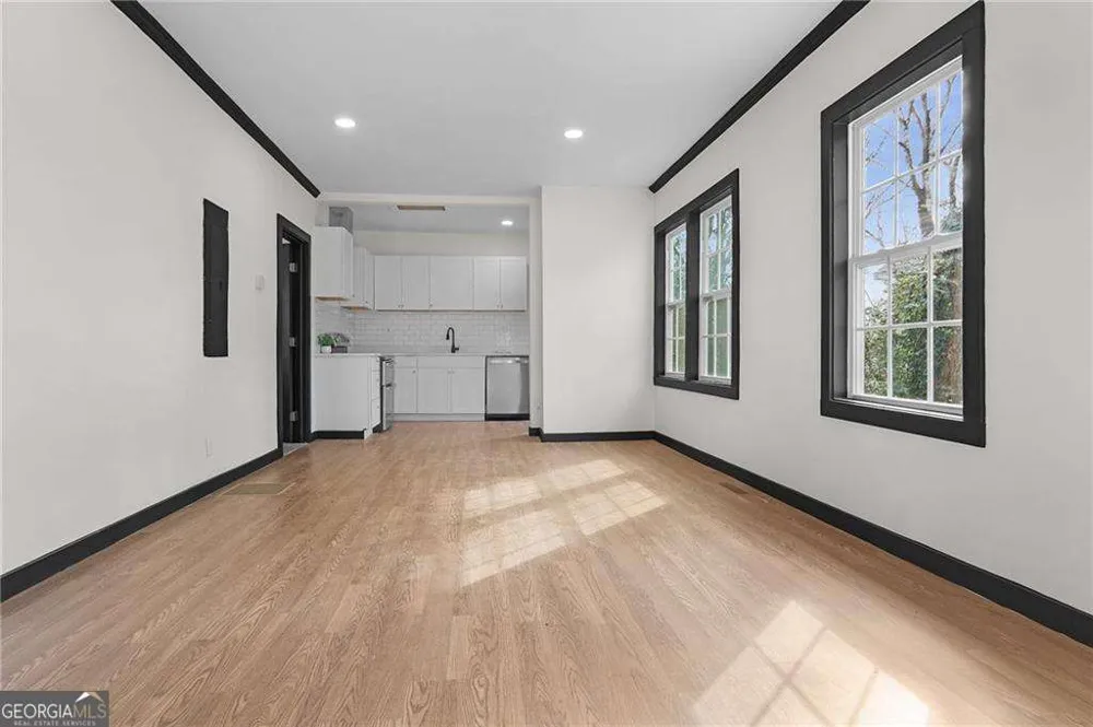 391 S Bend AVE SE Atlanta, GA 30315
