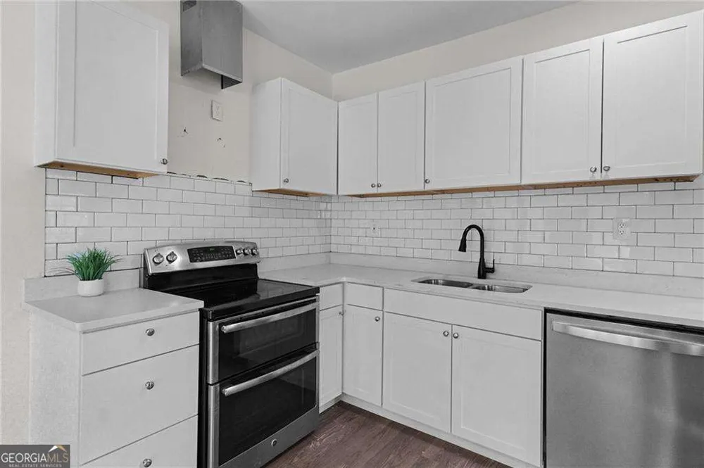 391 S Bend AVE SE Atlanta, GA 30315