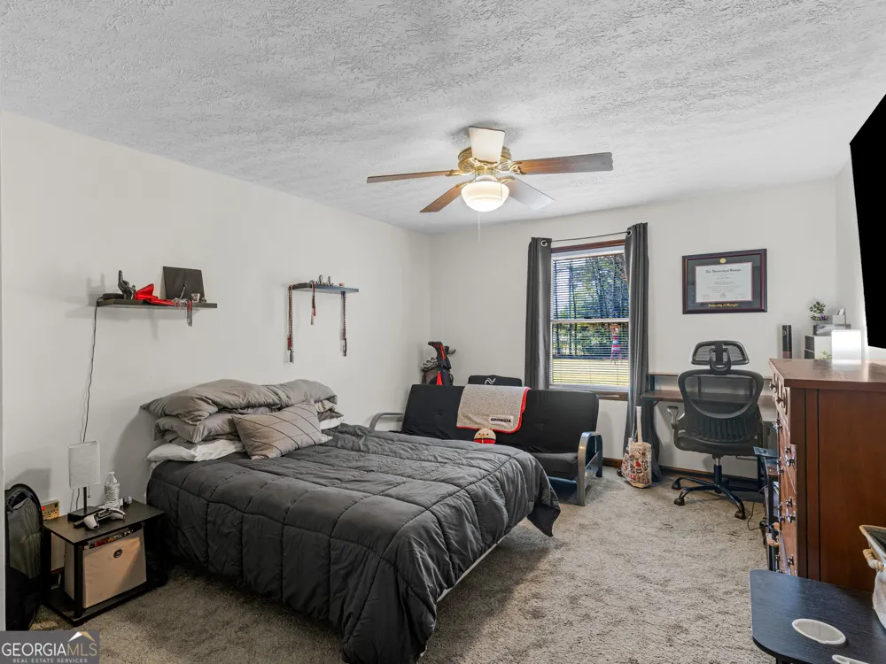 2037 Hampton Locust Grove RD Locust Grove, GA 30248