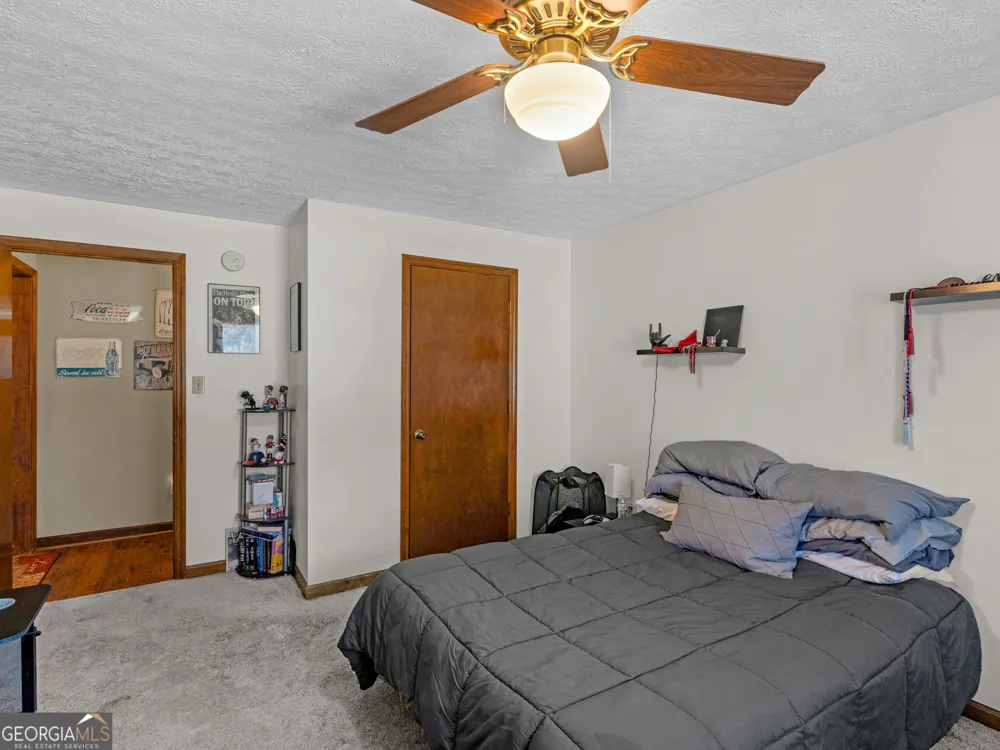 2037 Hampton Locust Grove RD Locust Grove, GA 30248