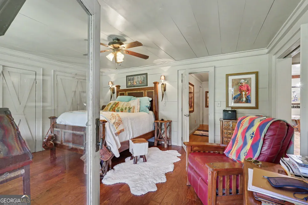 7118 Old 441 S Lakemont, GA 30552