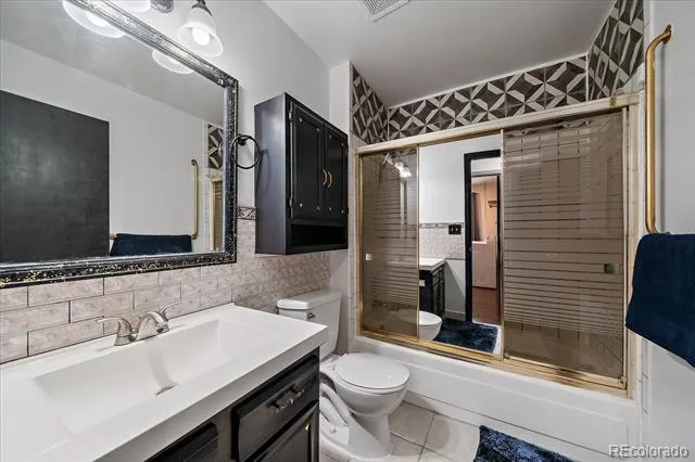 4520 E 128th Place Thornton, CO 80241