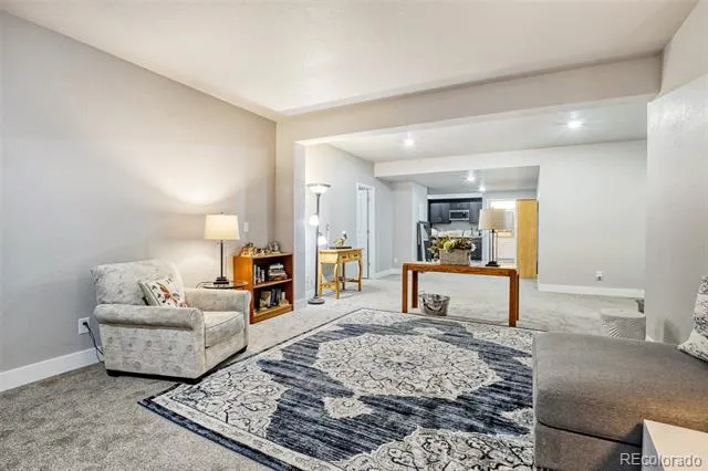 8901 S Ukraine Court Aurora, CO 80016