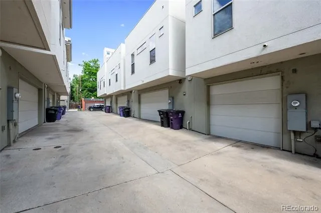 3139 Vallejo Street Denver, CO 80211