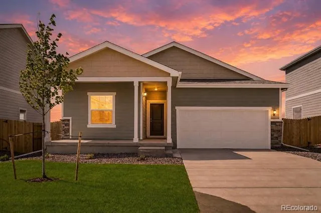 48185 Shetland Drive Bennett, CO 80102