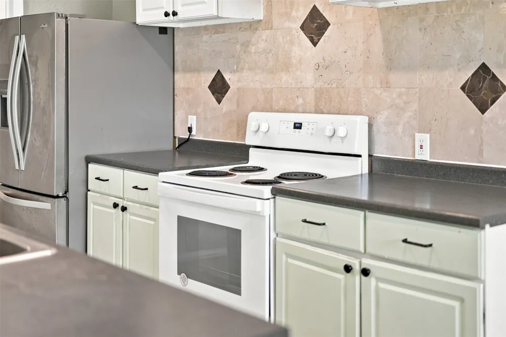 4207 Rainier Street Irving, TX 75062