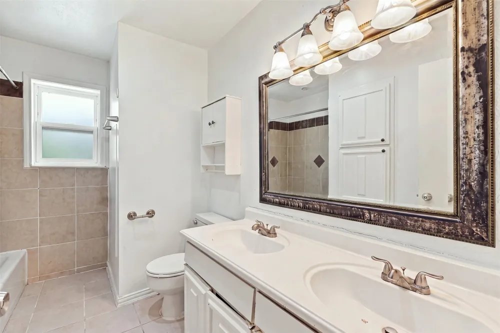 4207 Rainier Street Irving, TX 75062