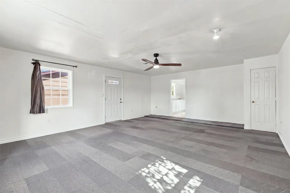 4207 Rainier Street Irving, TX 75062