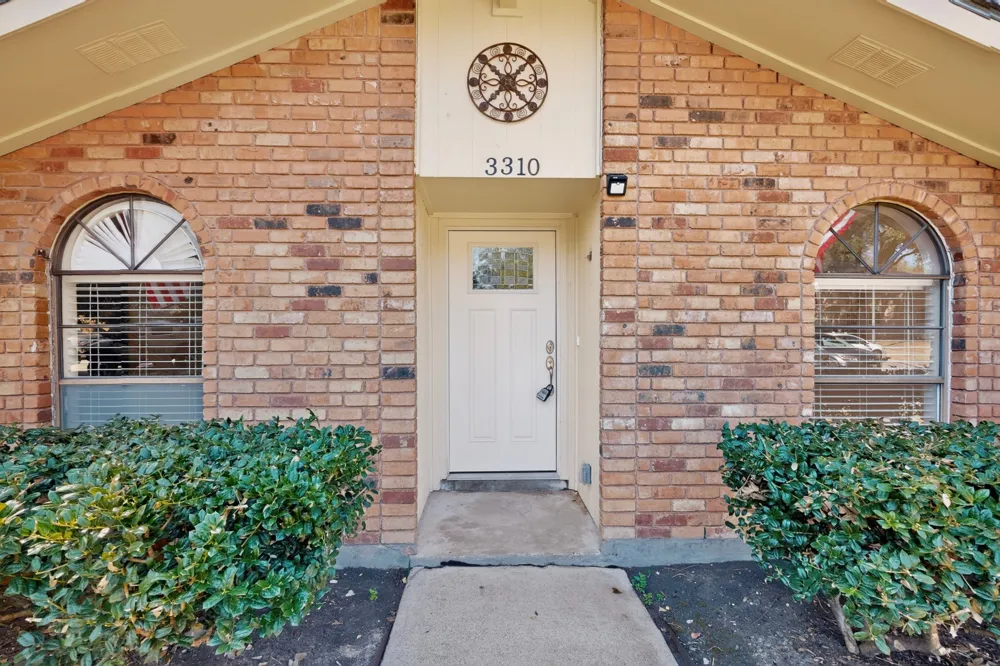 3310 Magnolia Court Rowlett, TX 75089