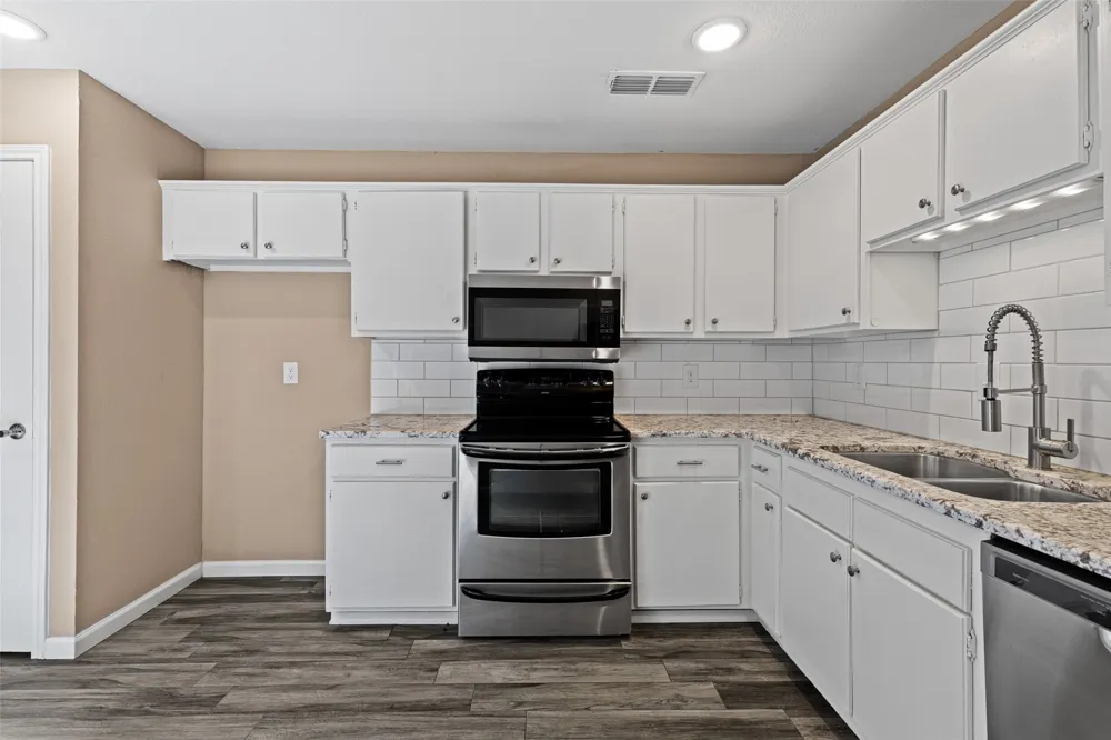 311 Hillshore Drive Longview, TX 75605