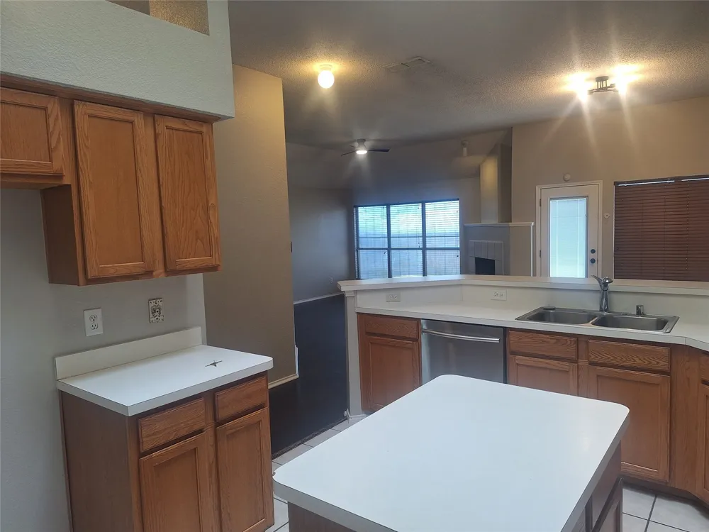 3516 Paladin Place Fort Worth, TX 76137