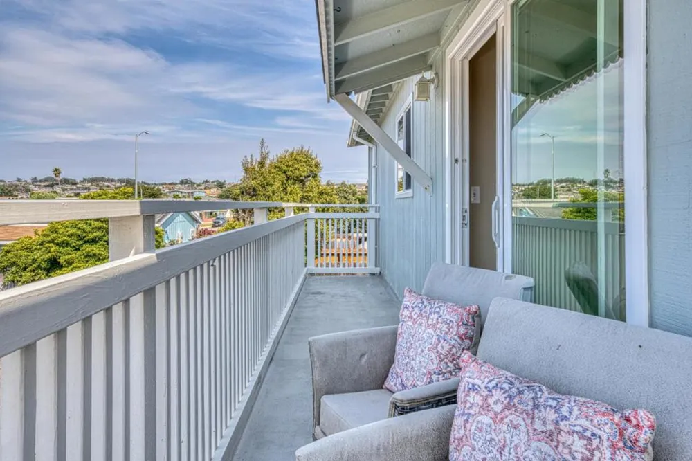 1696 Laguna Street Seaside, CA 93955