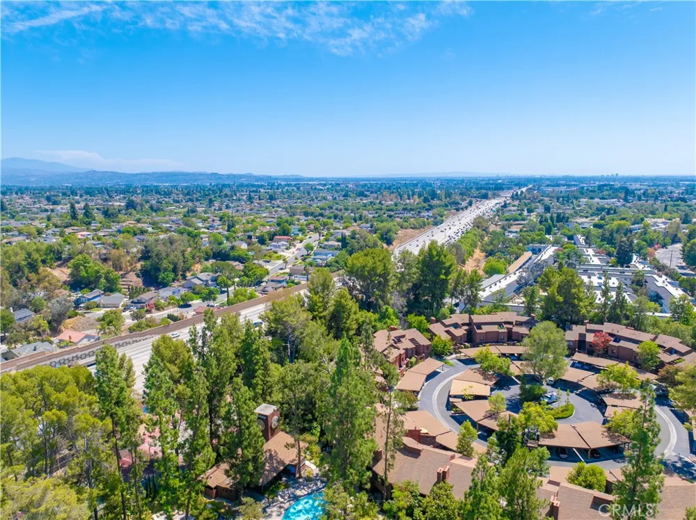 2752 Pine Creek Cir. Fullerton, CA 92835