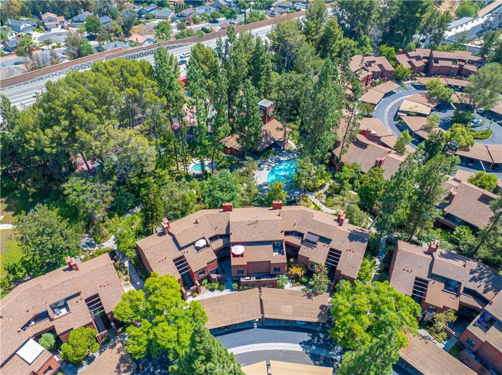 2752 Pine Creek Cir. Fullerton, CA 92835