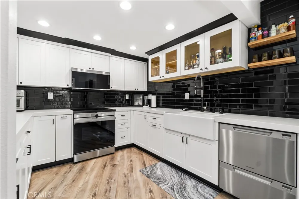 2752 Pine Creek Cir. Fullerton, CA 92835
