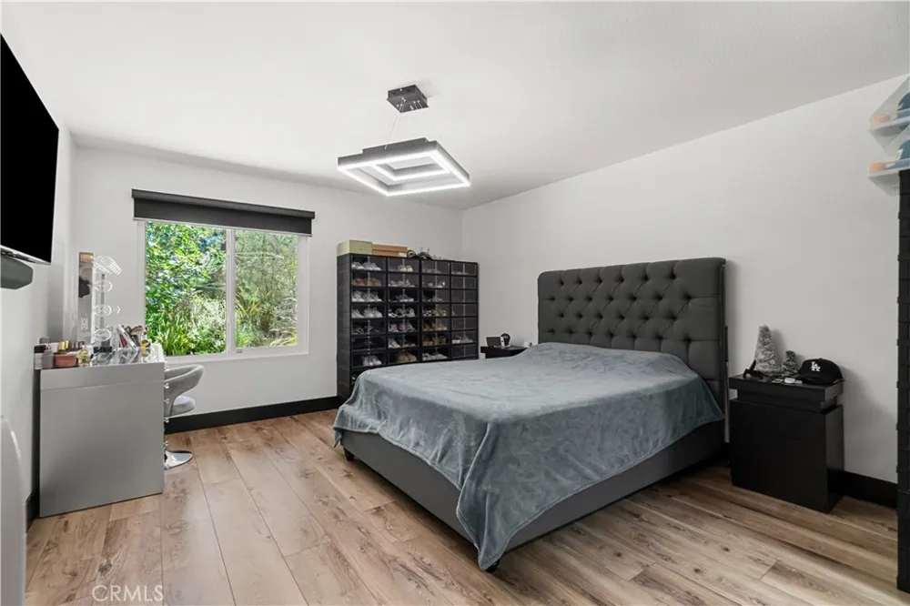 2752 Pine Creek Cir. Fullerton, CA 92835