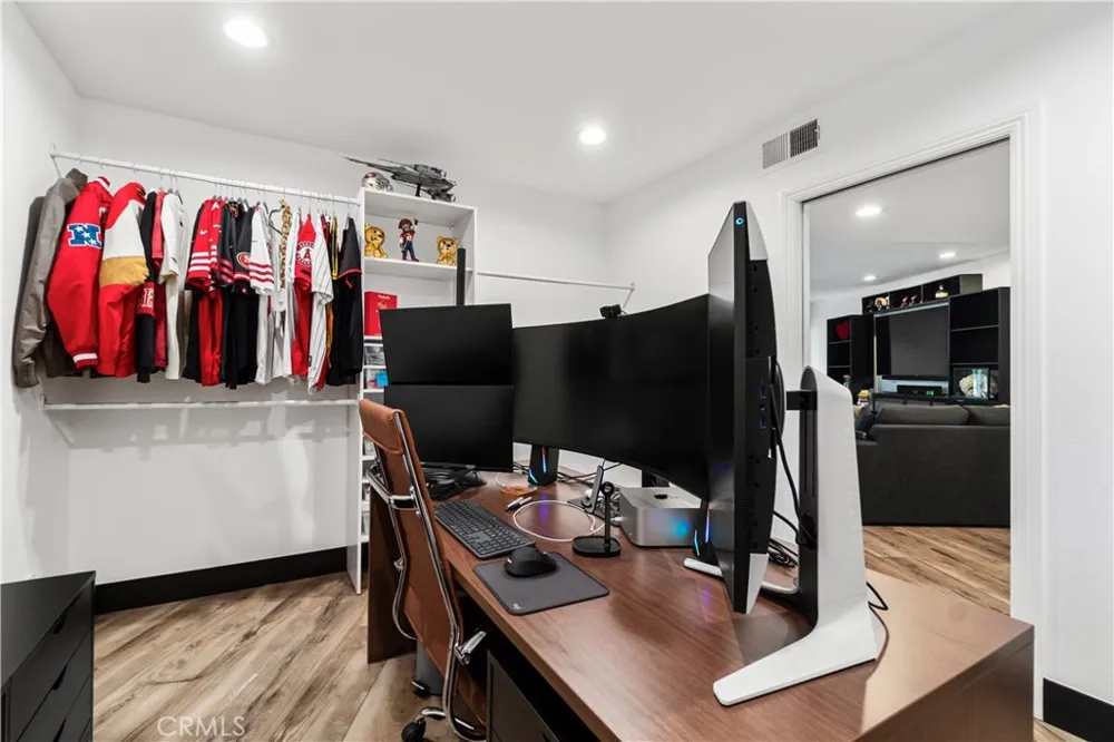 2752 Pine Creek Cir. Fullerton, CA 92835