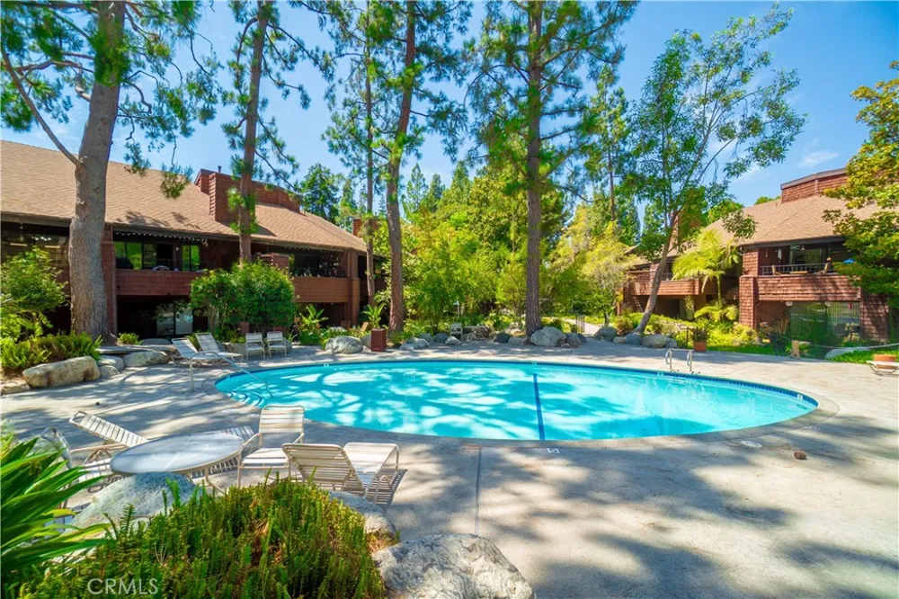 2752 Pine Creek Cir. Fullerton, CA 92835