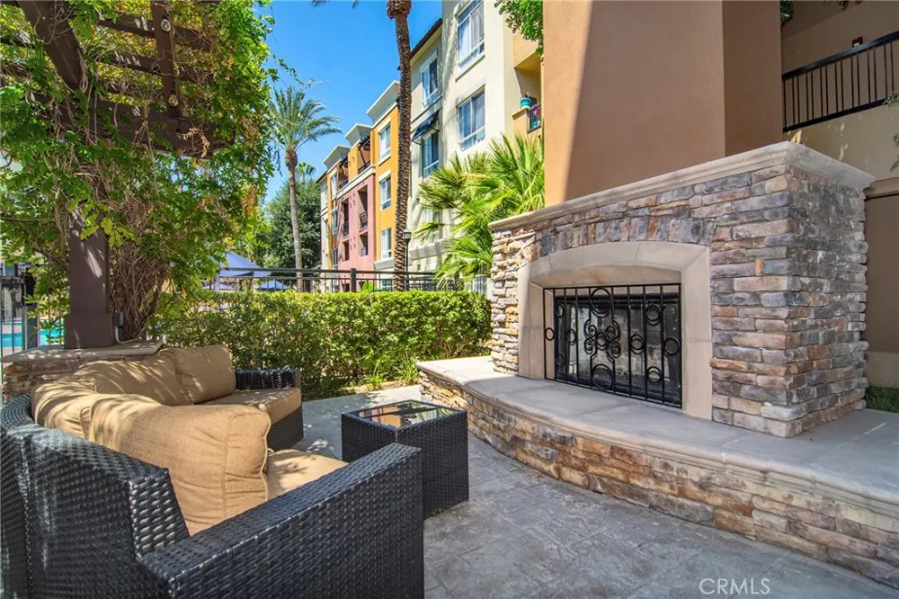 24507 Town Center #7218 Valencia, CA 91355