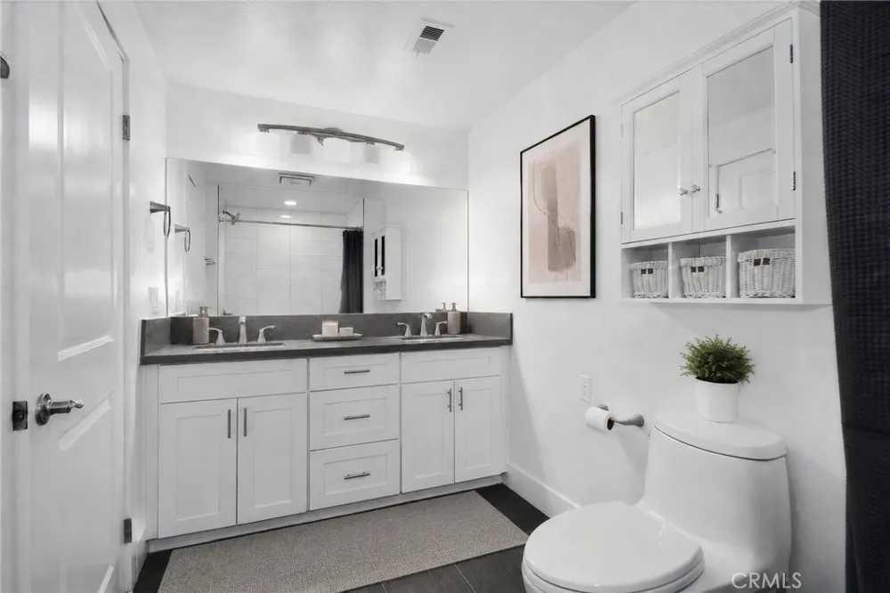 24507 Town Center #7218 Valencia, CA 91355