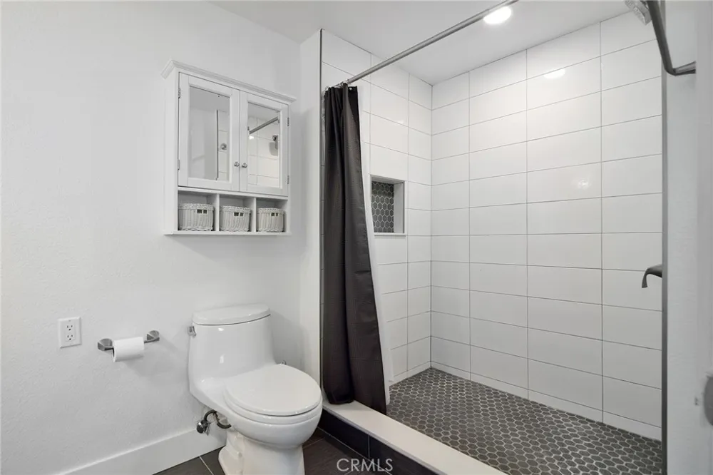 24507 Town Center #7218 Valencia, CA 91355