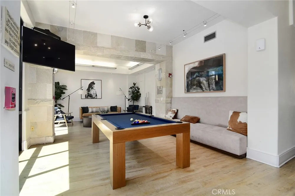 24507 Town Center #7218 Valencia, CA 91355