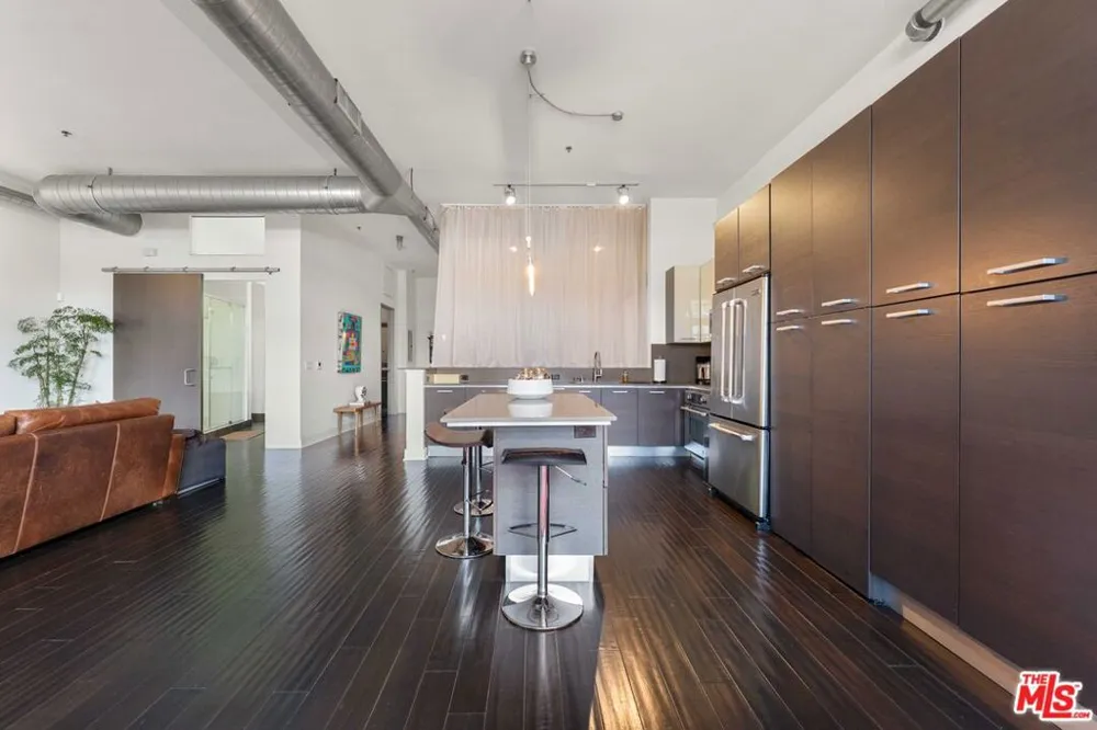 13320 Beach Avenue #103 Los Angeles, CA 90292
