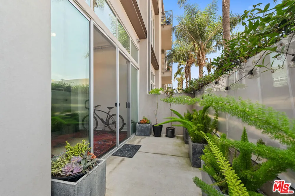 13320 Beach Avenue #103 Los Angeles, CA 90292