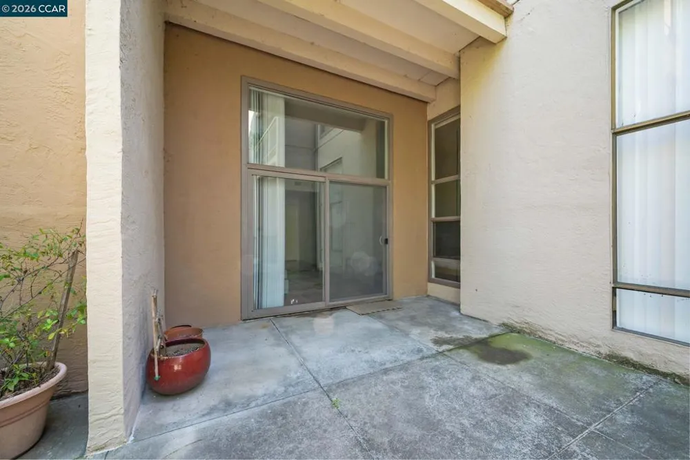 460 Civic Dr #301 Walnut Creek, CA 94596