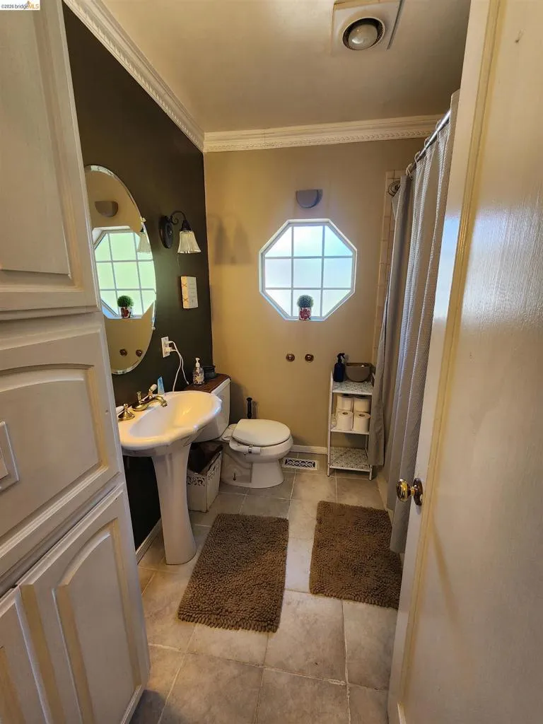 21 Monte Vista Ave Vallejo, CA 94590