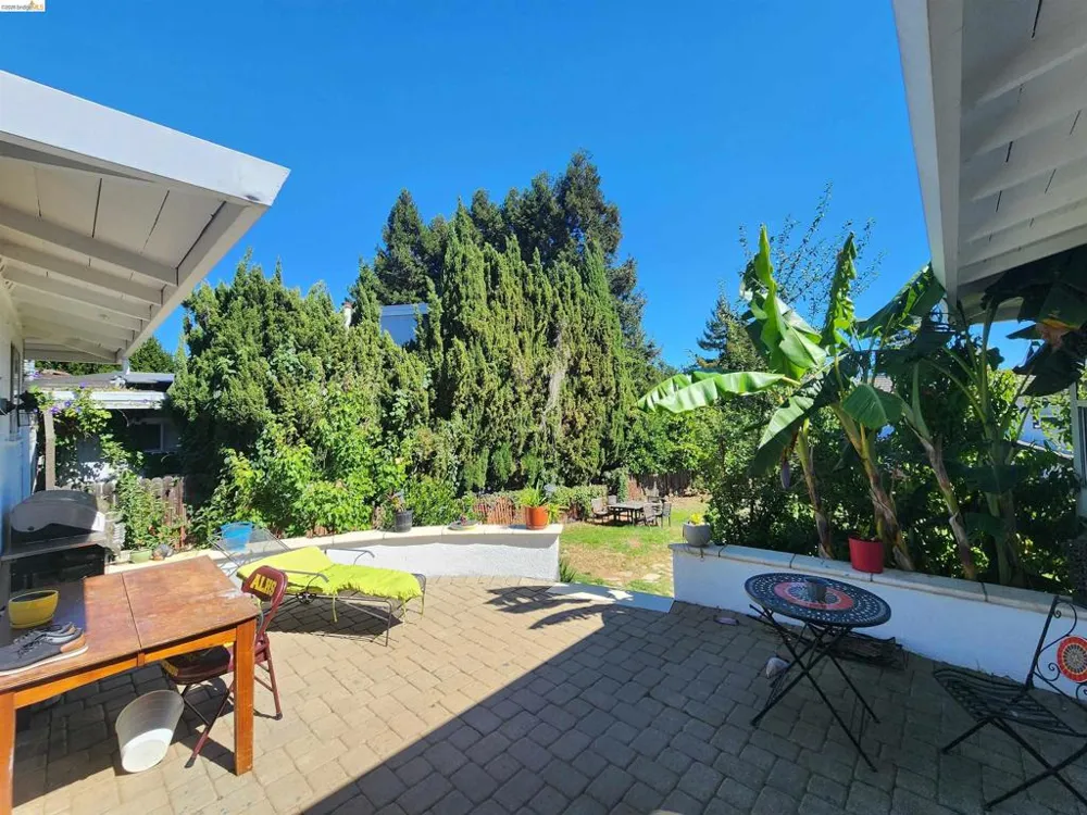21 Monte Vista Ave Vallejo, CA 94590
