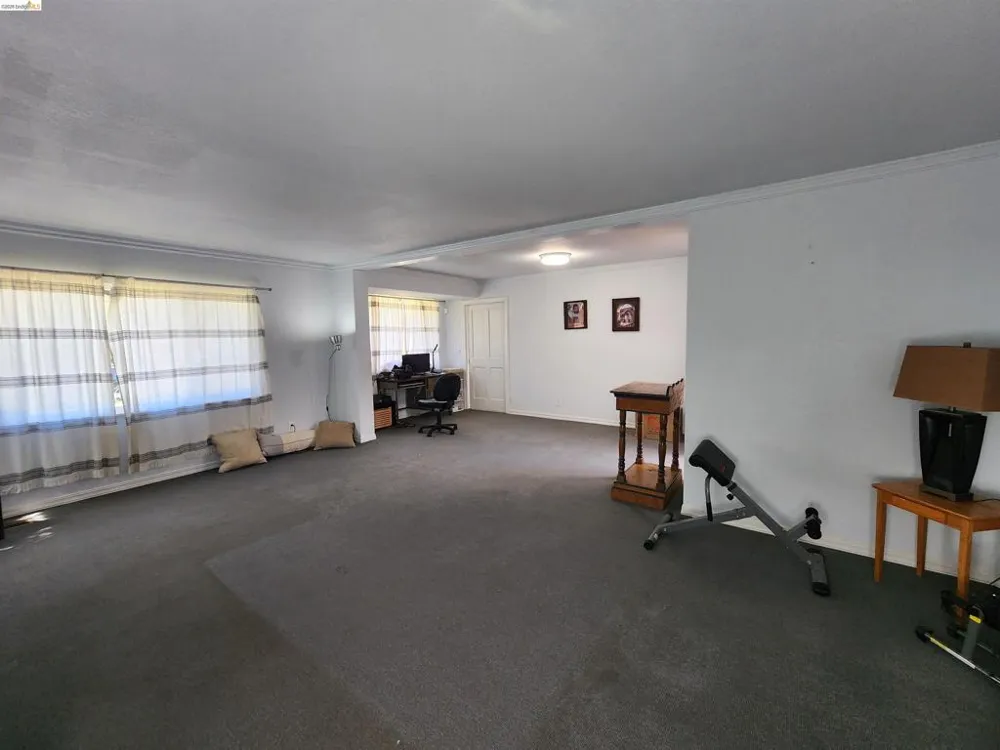 21 Monte Vista Ave Vallejo, CA 94590