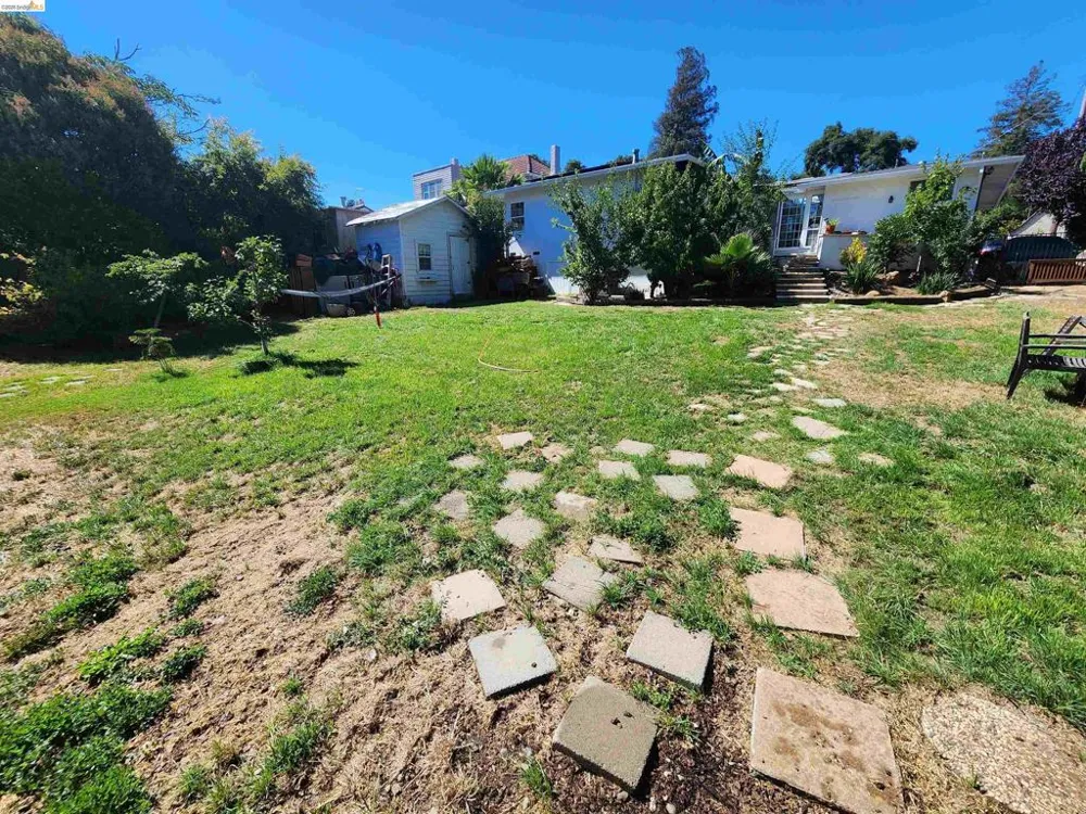 21 Monte Vista Ave Vallejo, CA 94590