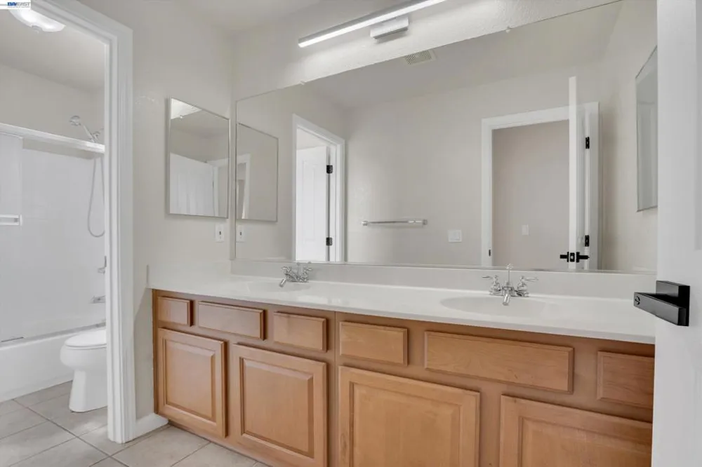 13253 Emerald Bay Ct Lathrop, CA 95330