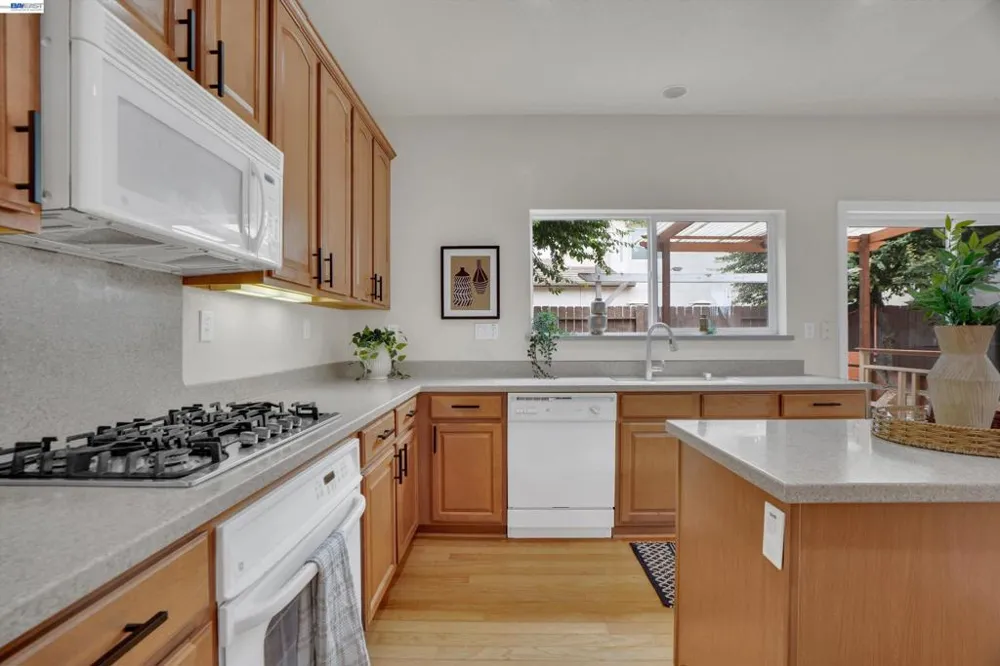 13253 Emerald Bay Ct Lathrop, CA 95330