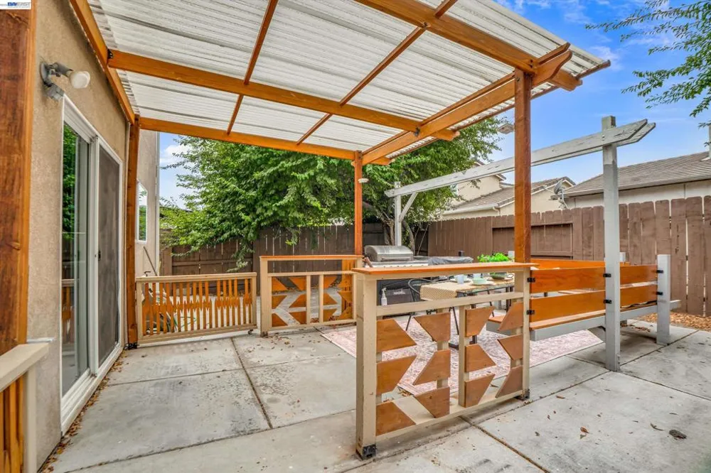 13253 Emerald Bay Ct Lathrop, CA 95330