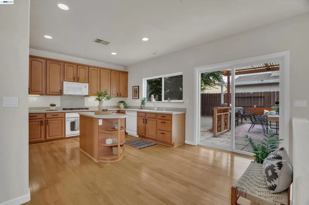 13253 Emerald Bay Ct Lathrop, CA 95330