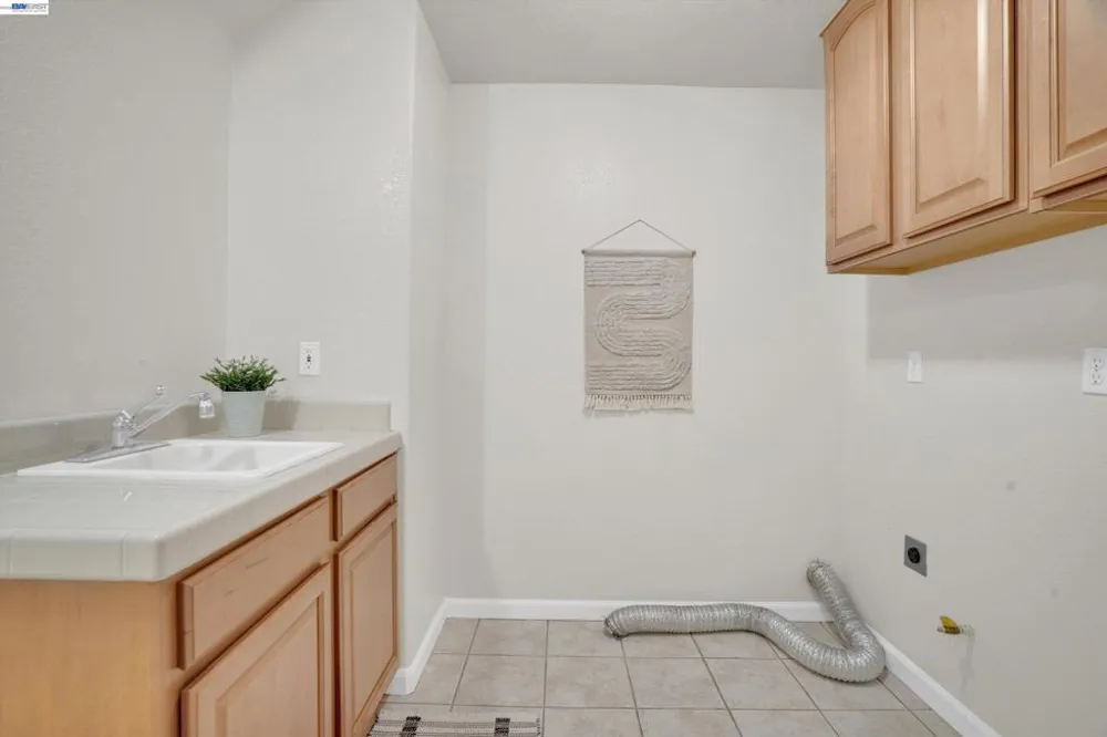 13253 Emerald Bay Ct Lathrop, CA 95330