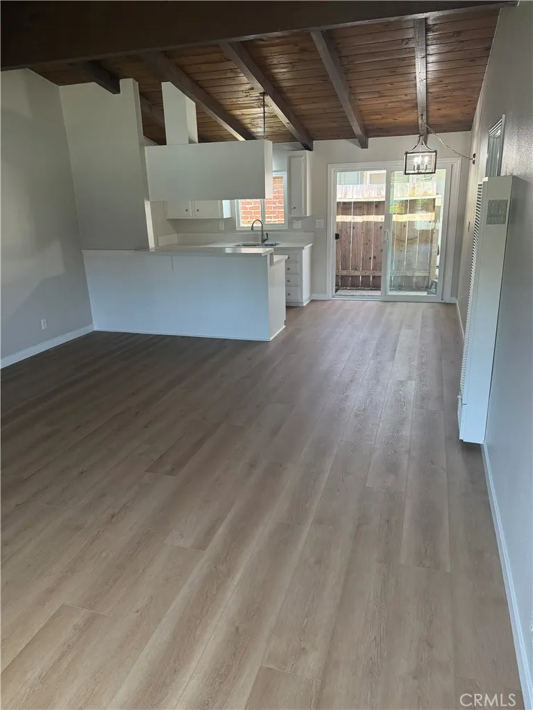 2445 Elden Costa Mesa, CA 92627