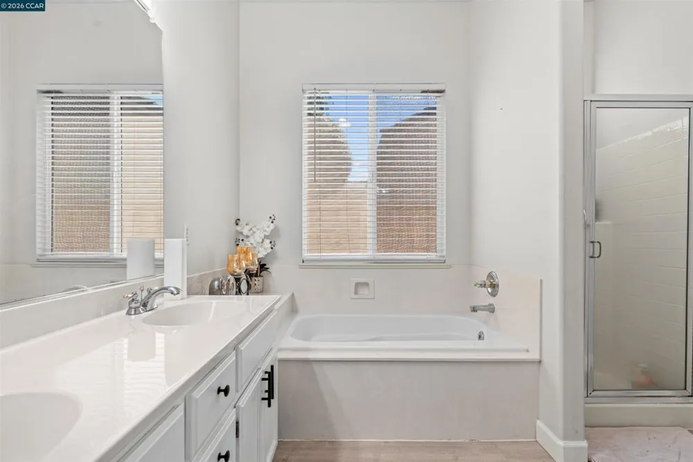 2408 Amber Elm Modesto, CA 95355