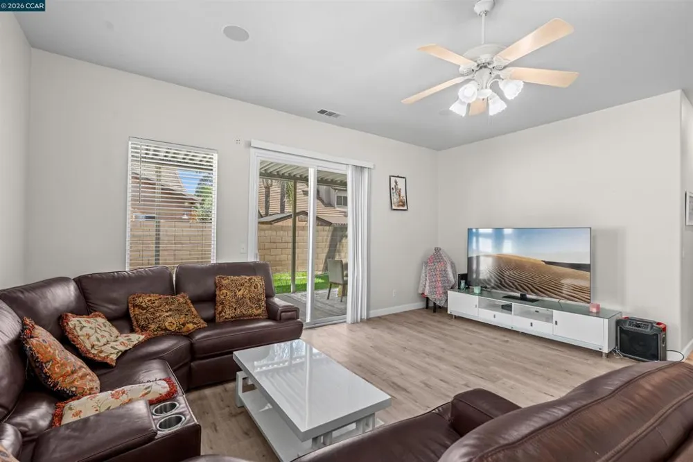 2408 Amber Elm Modesto, CA 95355