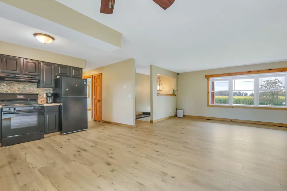 8720 Cochran Road Grand Ledge, MI 48837