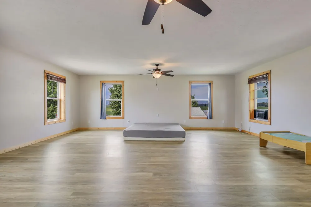 8720 Cochran Road Grand Ledge, MI 48837