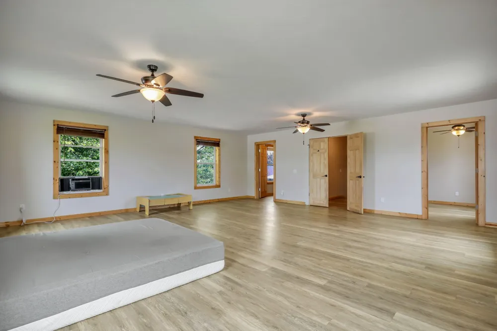 8720 Cochran Road Grand Ledge, MI 48837