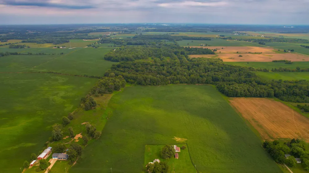 8720 Cochran Road Grand Ledge, MI 48837